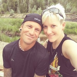 Meet your Poshers, Shane & Aimee